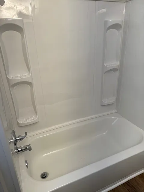 3 bed, 1100 sqft, $1,350 — Photo 4