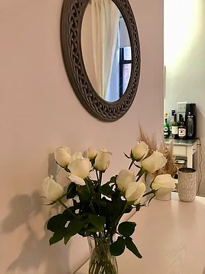 Rented by Buchbinder & Warren | media 35