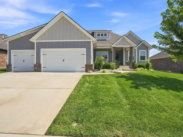 1676 N Bristol Avenue, Springfield, MO 65802