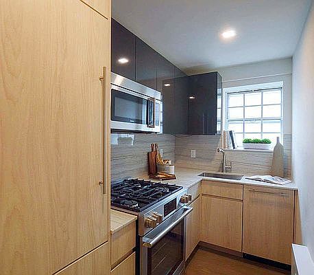 1st image of 60 E 12th St APT 8L