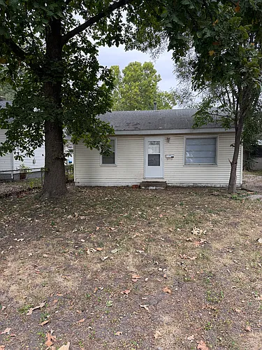 1527 Wieland Ave Photo 1