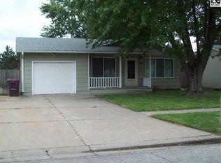 1524 N Grimes St, McPherson, KS 67460