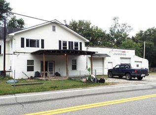 6323 W. Little Kanawha, Munday, WV 26152