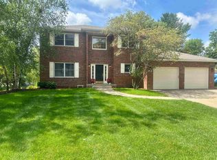 1106 Skyline Dr, Decorah, IA 52101