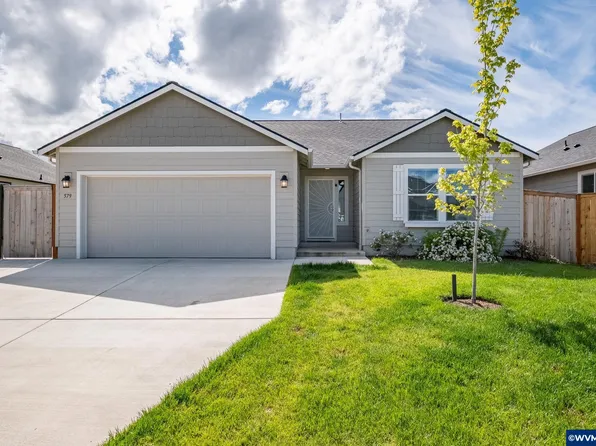 579 SE Vandenbosch St, Dallas, OR 97338