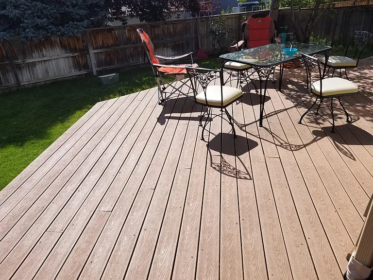 9706 Queenscliffe Dr — Photo 14