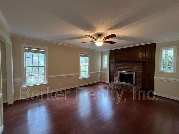 2nd image of 4509 Tetbury Pl