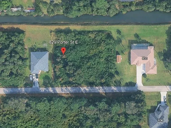 829 Porter St E, Lehigh Acres, FL 33974
