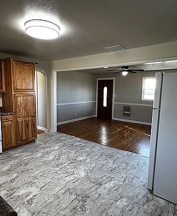 2nd image of 4547 Knifley Rd