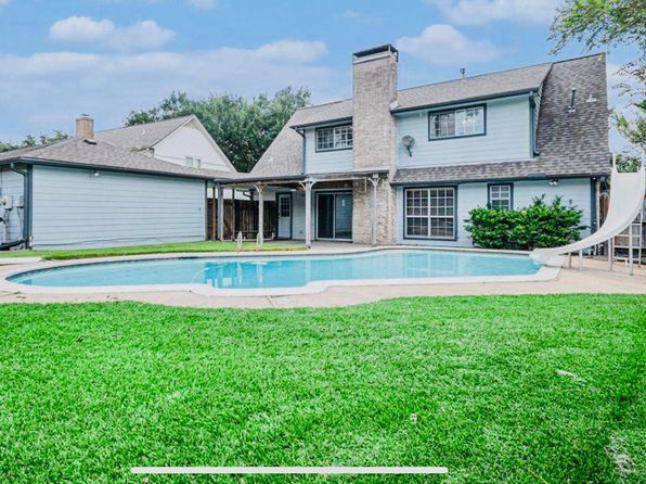 15014 Hollydale Dr