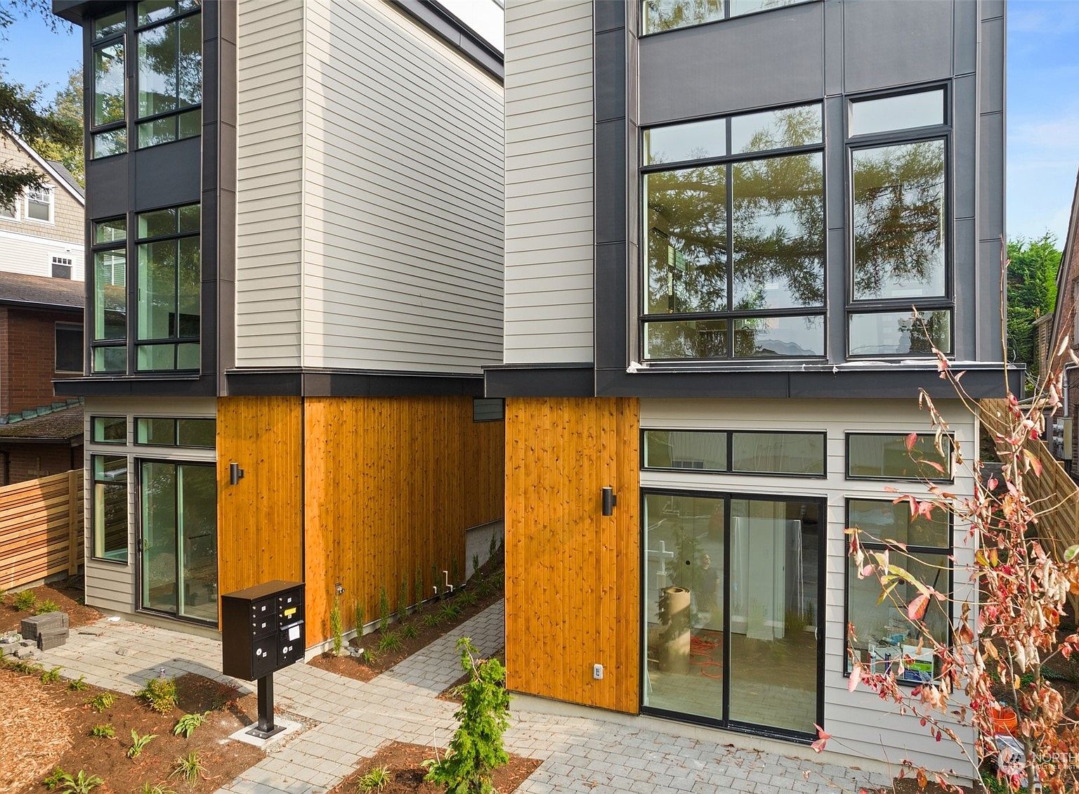 3008 14th Avenue W, Seattle, WA 98119 Zillow