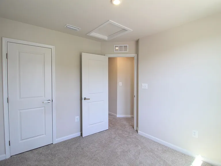 2910 Orchard Ridge Ln — Photo 24