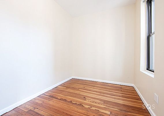 3rd image of 185 Bleecker St APT 20
