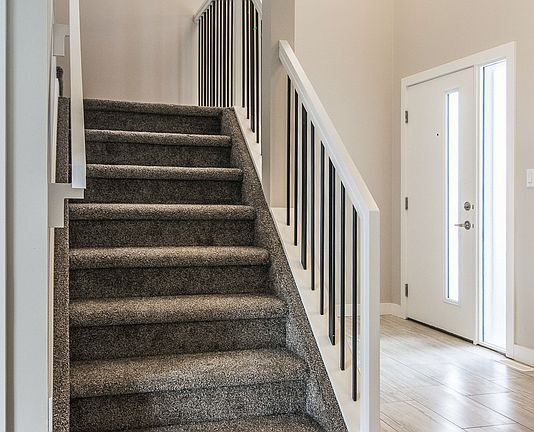 5th image of 148 Awentia St