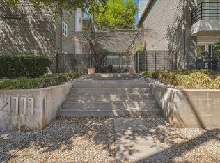 4111 Cole Ave APT 14, Dallas, TX