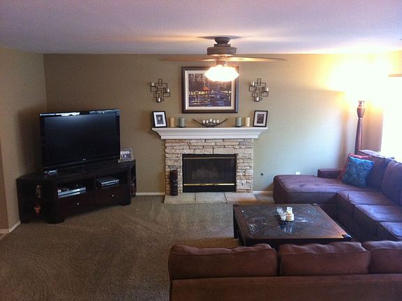 Huge 18x16 family room