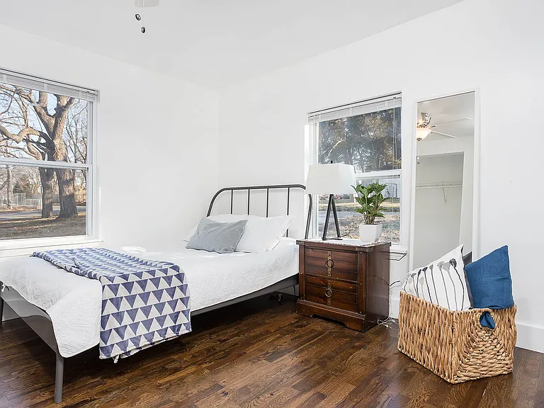 4402 S Minnie St — Photo 20