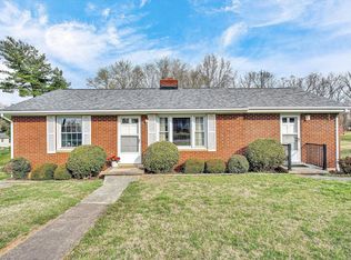 2818 Richard Ave NE, Roanoke, VA 24012