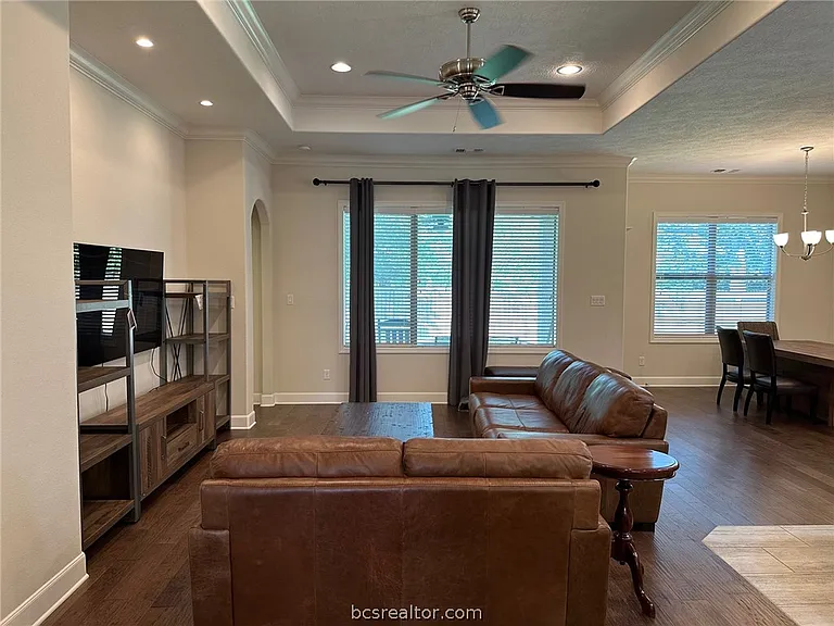 15605 Long Creek Ln — Photo 5