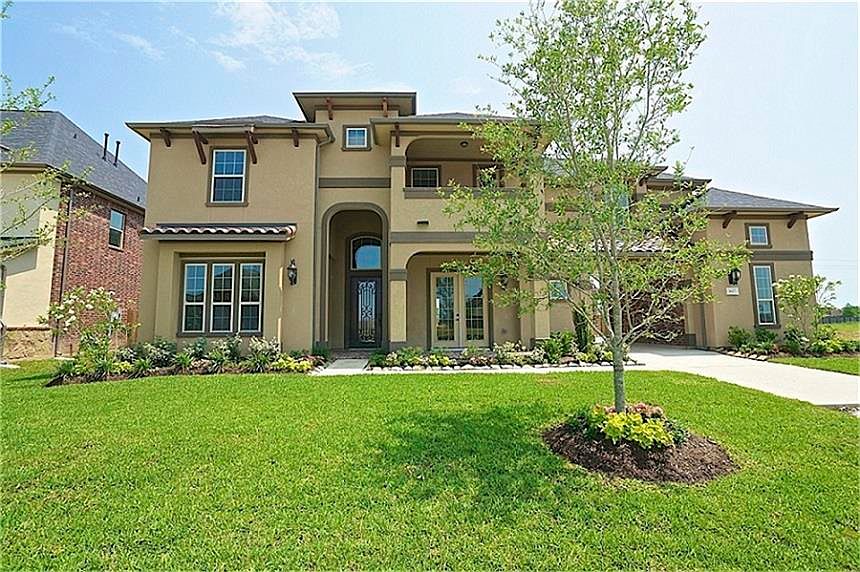 1st image of 1607 Twin Knolls Ln