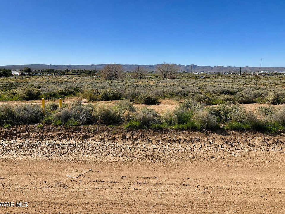 1st image of E Ridgecrest Blvd