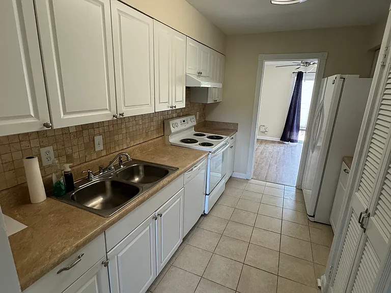 6402 Dillard Pl — Photo 15