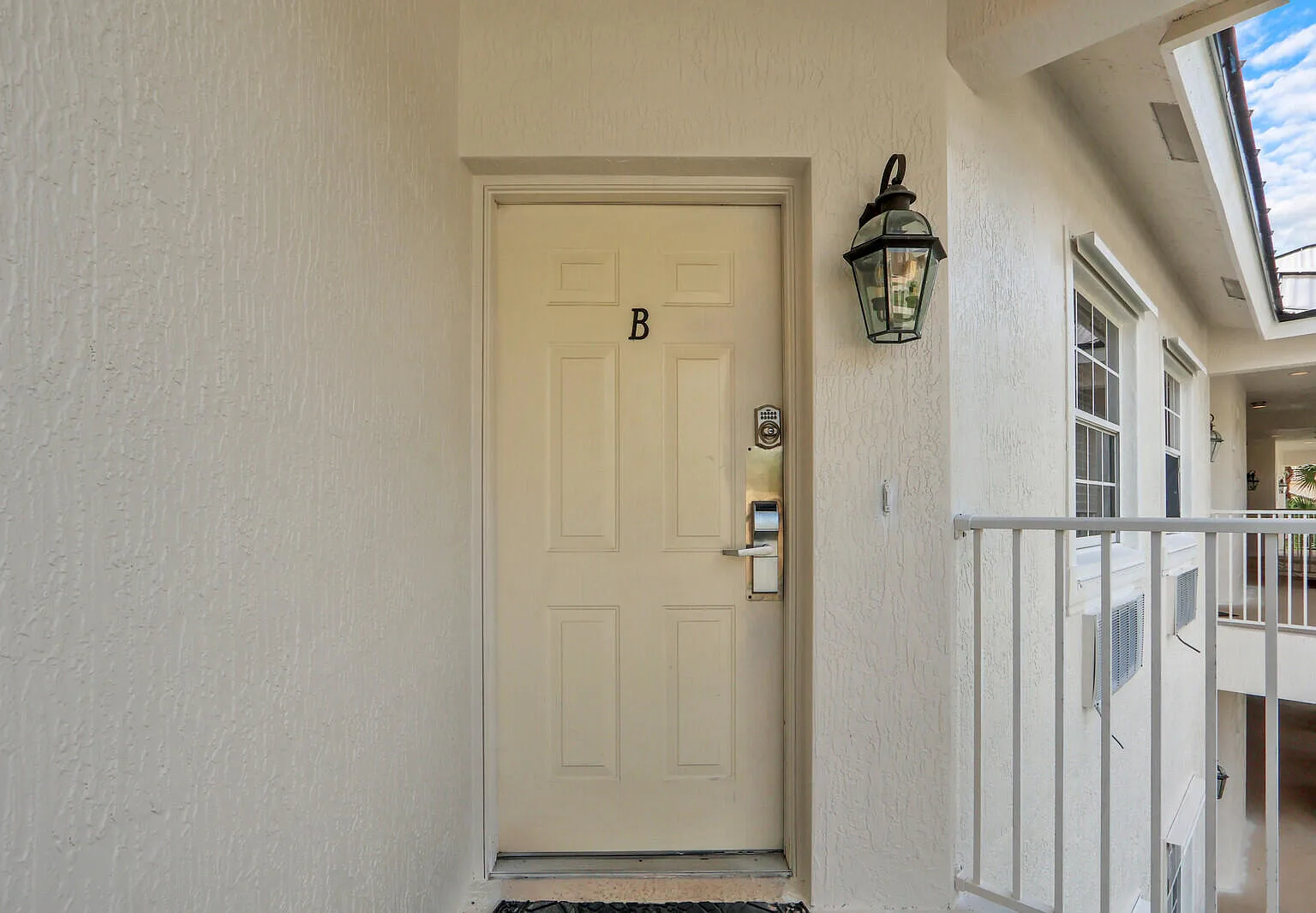 1 bed, 1.0 bath, 400 sqft, $1,450 — Photo 2