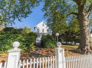 47 Shore Rd, East Setauket, NY 11733