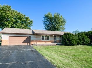 422 Cottam Ave, Wheeler, IN 46393