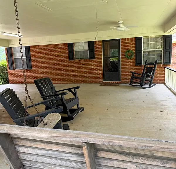 10227 Old Highway 63 S — Photo 3