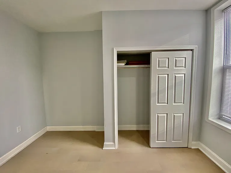 1247 Snyder Ave #2 — Photo 28