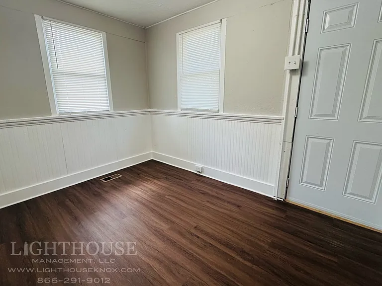 2815 Tarleton Ave — Photo 15