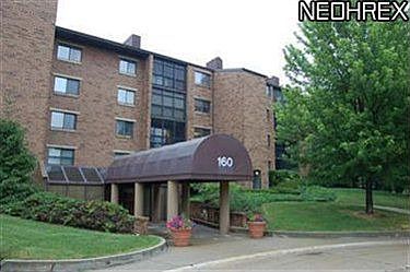 1st image of 160 Fox Hollow Dr APT 402