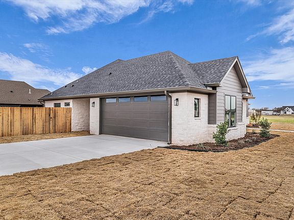 4th image of 115 Cattail Ct