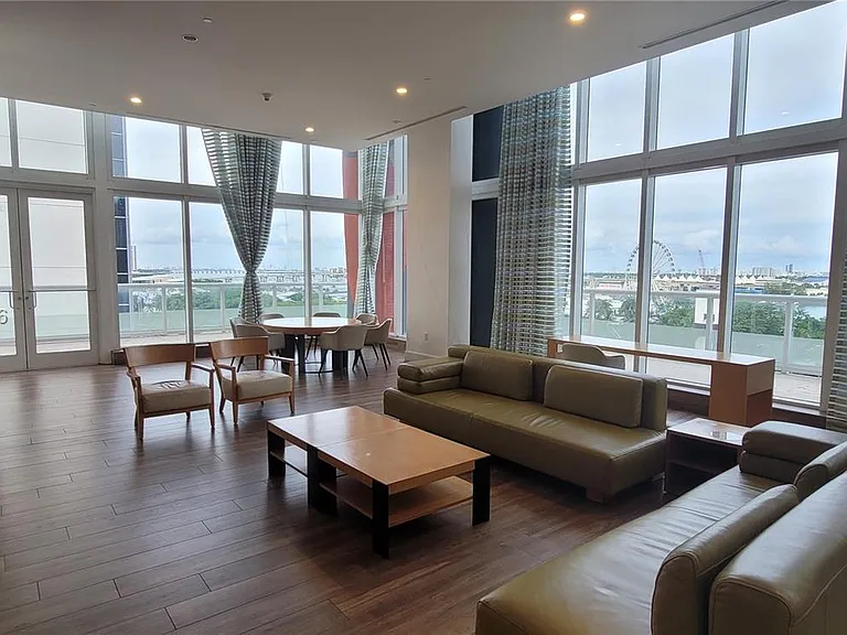 50 Biscayne Blvd #5202 — Photo 28