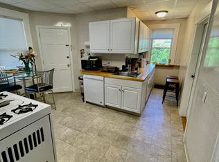 75 Paine St #3, Worcester, MA 01605