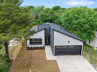 2611 Michigan Ave, Dallas, TX 75216
