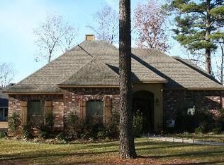 196 Old Palmetto Rd, Benton, LA 71006