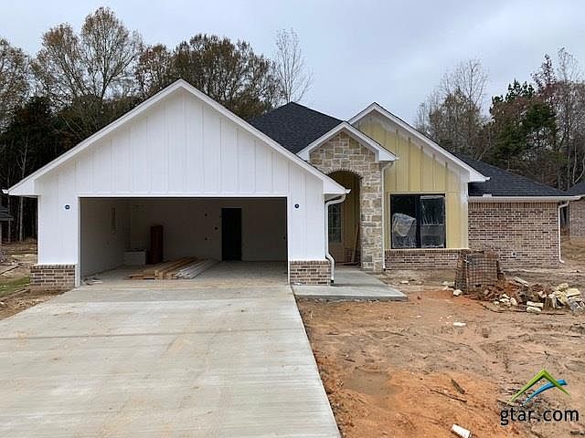 1st image of 17134 Ironwood Dr