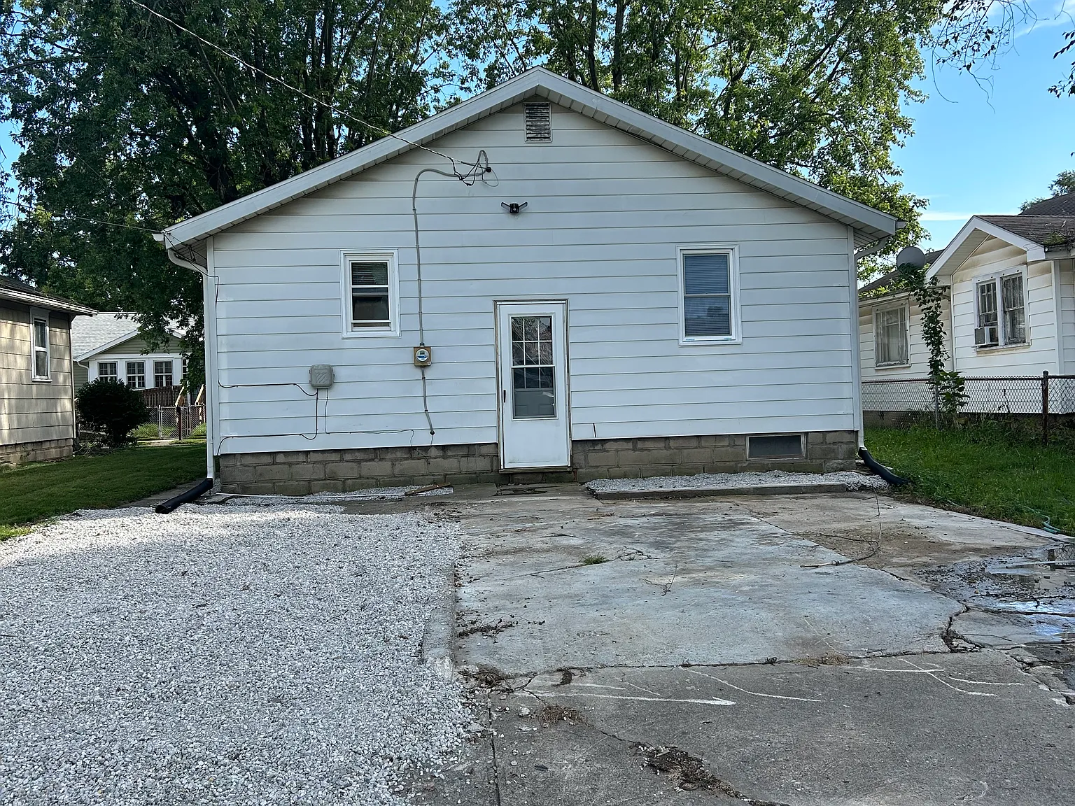 2 bed, 832 sqft, $950 — Photo 3