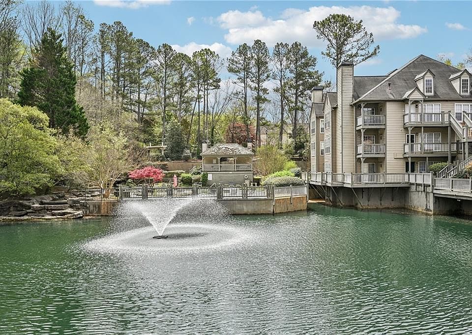 1st image of 1006 Mill Pond Dr SE