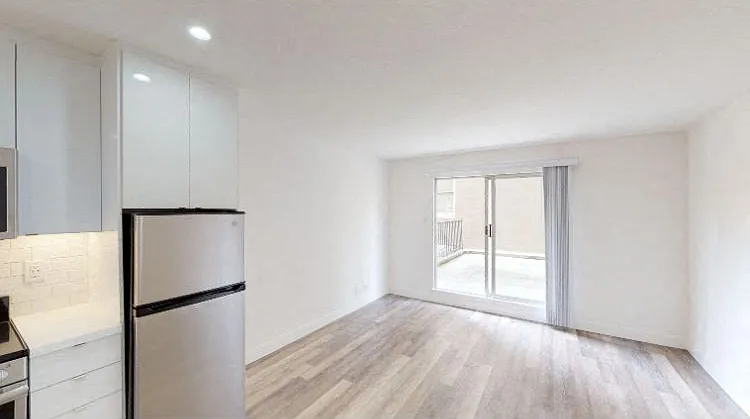 2200 Jackson St — Photo 28