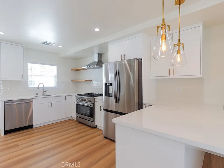 5221 E Willow #A — Photo 8