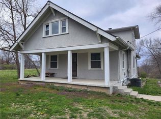 5012 Metropolitan Ave, Kansas City, KS 66106