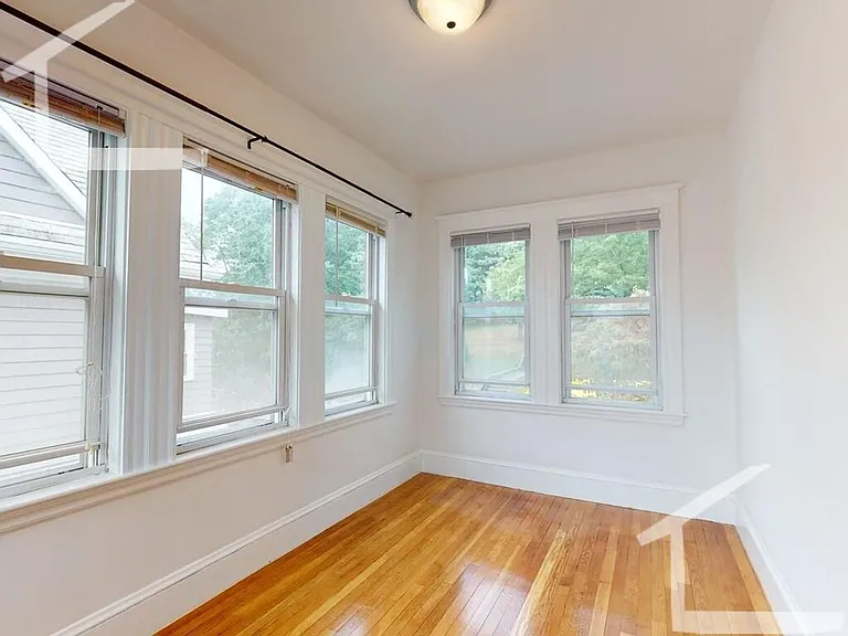 199 Lake St #2B — Photo 6