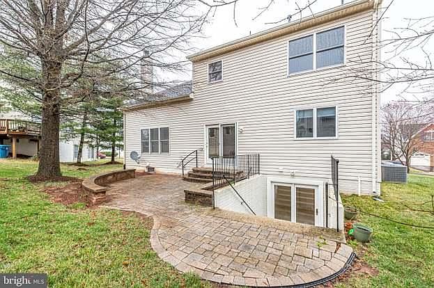 1st image of 2822 Thistleberry Ct