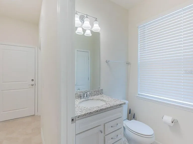 7215 Oakmoss Loop — Photo 28