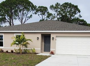 1077 Sally St SE, Palm Bay, FL 32909