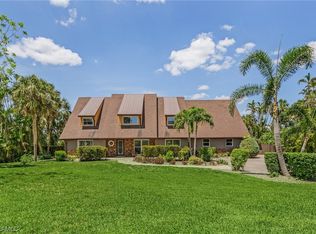 5925 Briarcliff Rd, Fort Myers, FL 33912