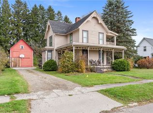 45 Osborne St, Wellsville, NY 14895